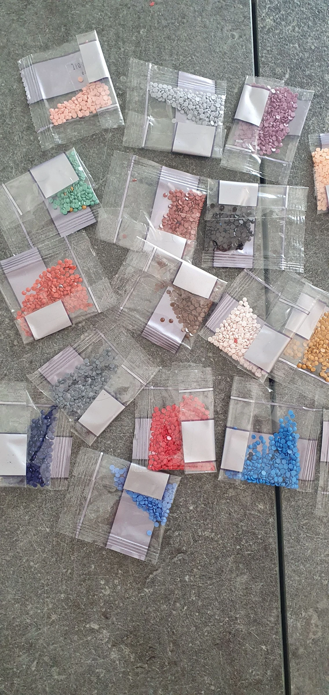 Various diamond painting accessories – photo 3